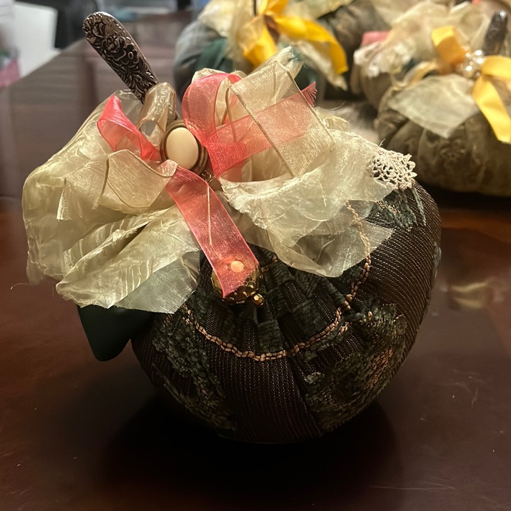 Decorative pumpkins